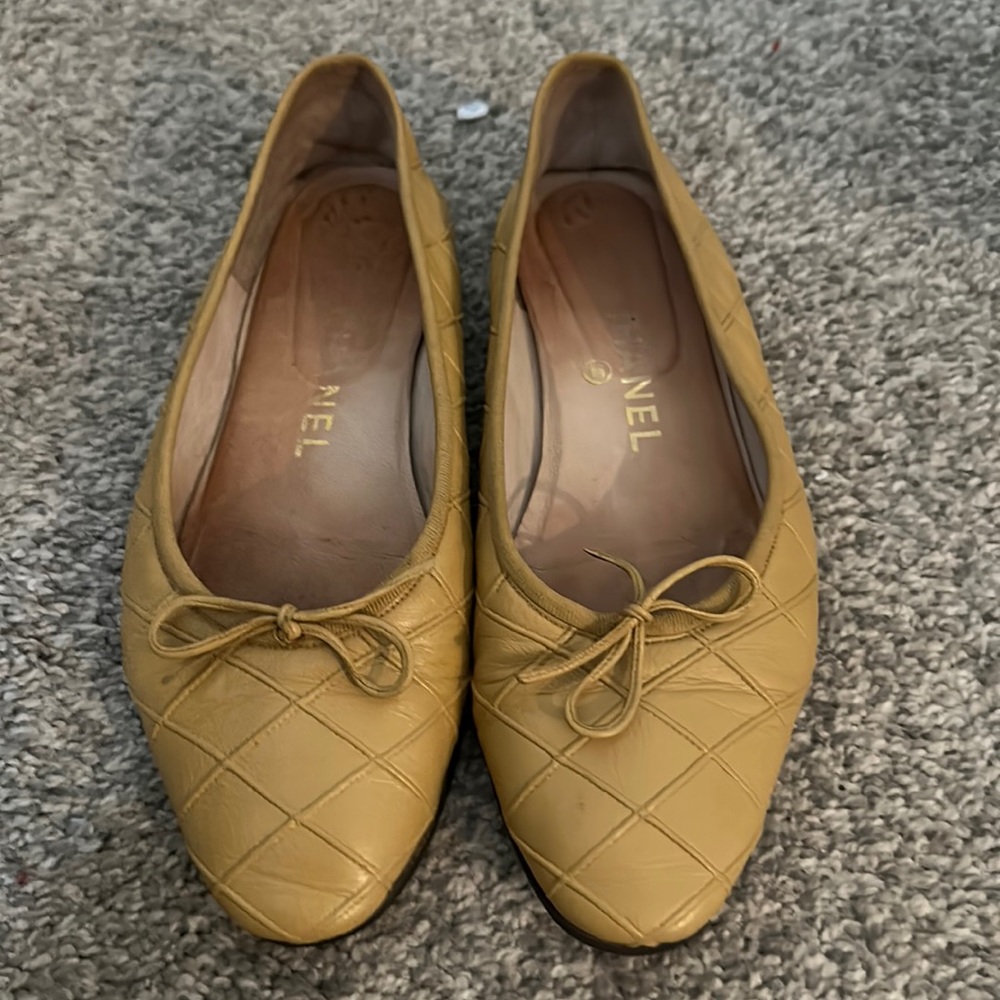 Chanel ballerina,  shoes leather 8 1/2 cream